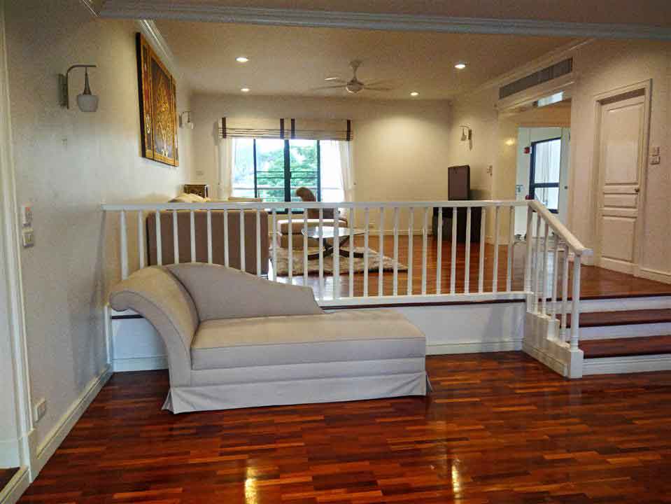 DINING ROOM AT UNIT 3RD FLOOR