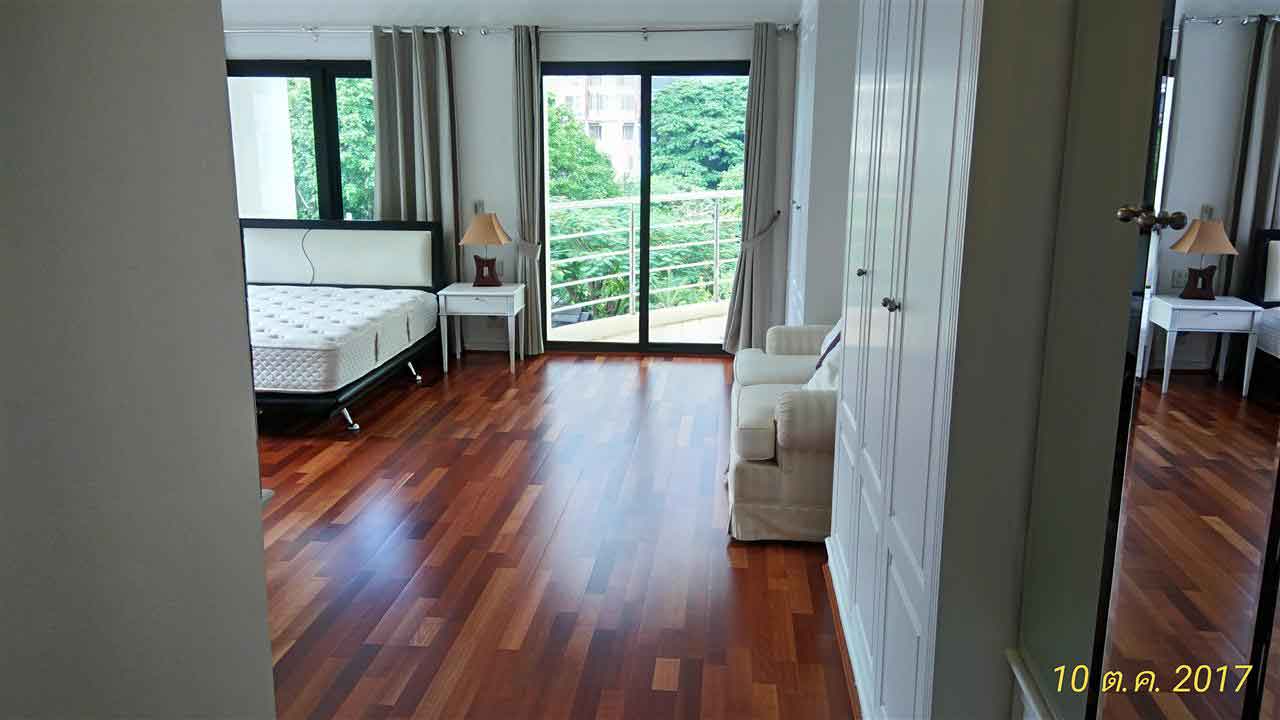 MASTER BEDROOM AT UNIT 4TH FLOOR