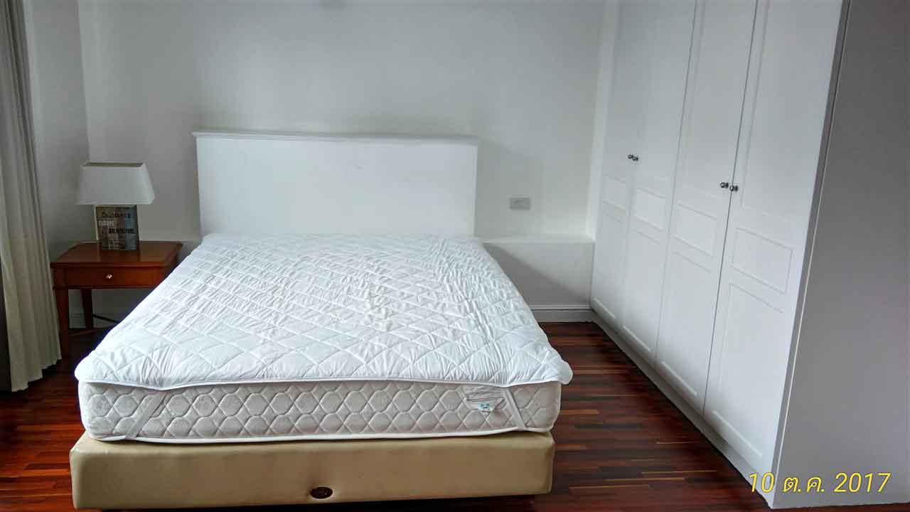 SECOND BEDROOM AT UNIT 4TH FLOOR