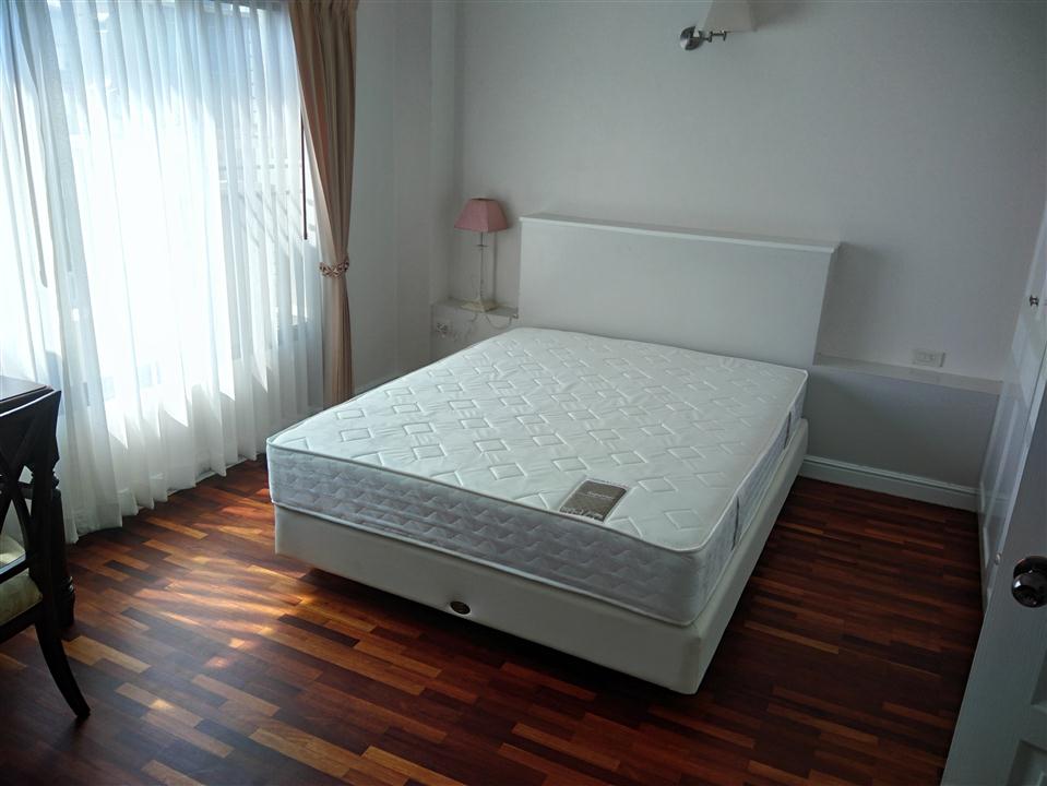 SECOND BEDROOM AT SATHORN CREST APARTMENT UNIT 6TH FLOOR