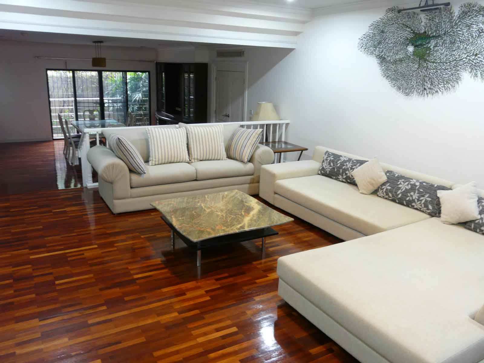 SATHORN CREST APARTMENT